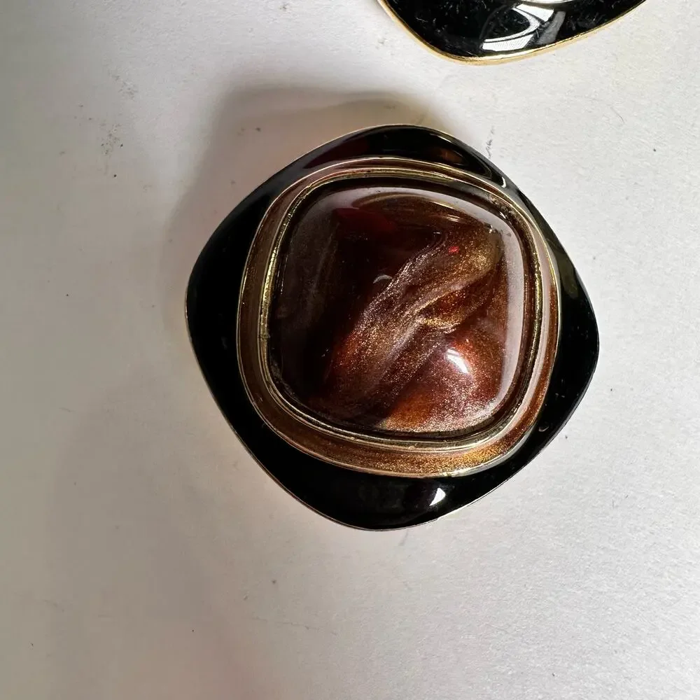 Clip on earrings